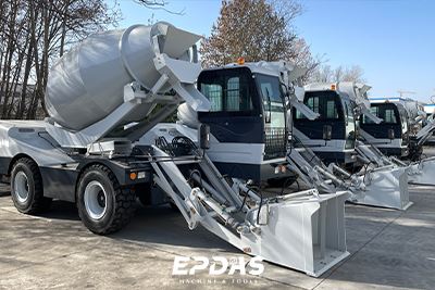 Féin-luchtú Concrete Mixer sa Bhrasaíl